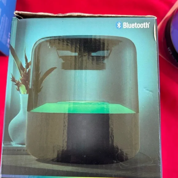 IQ Sound Black Portable Bluetooth Speaker with LED Display - Picture 4 of 5